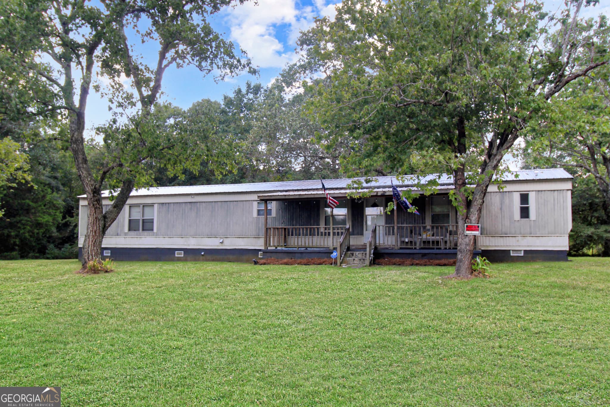 3 bedroom, 2 bathroom, 1,216 sq ft manufactured home,single family residence for sale at 53 Drake Road, Lagrange, GA 30241 — photo 1 of 22