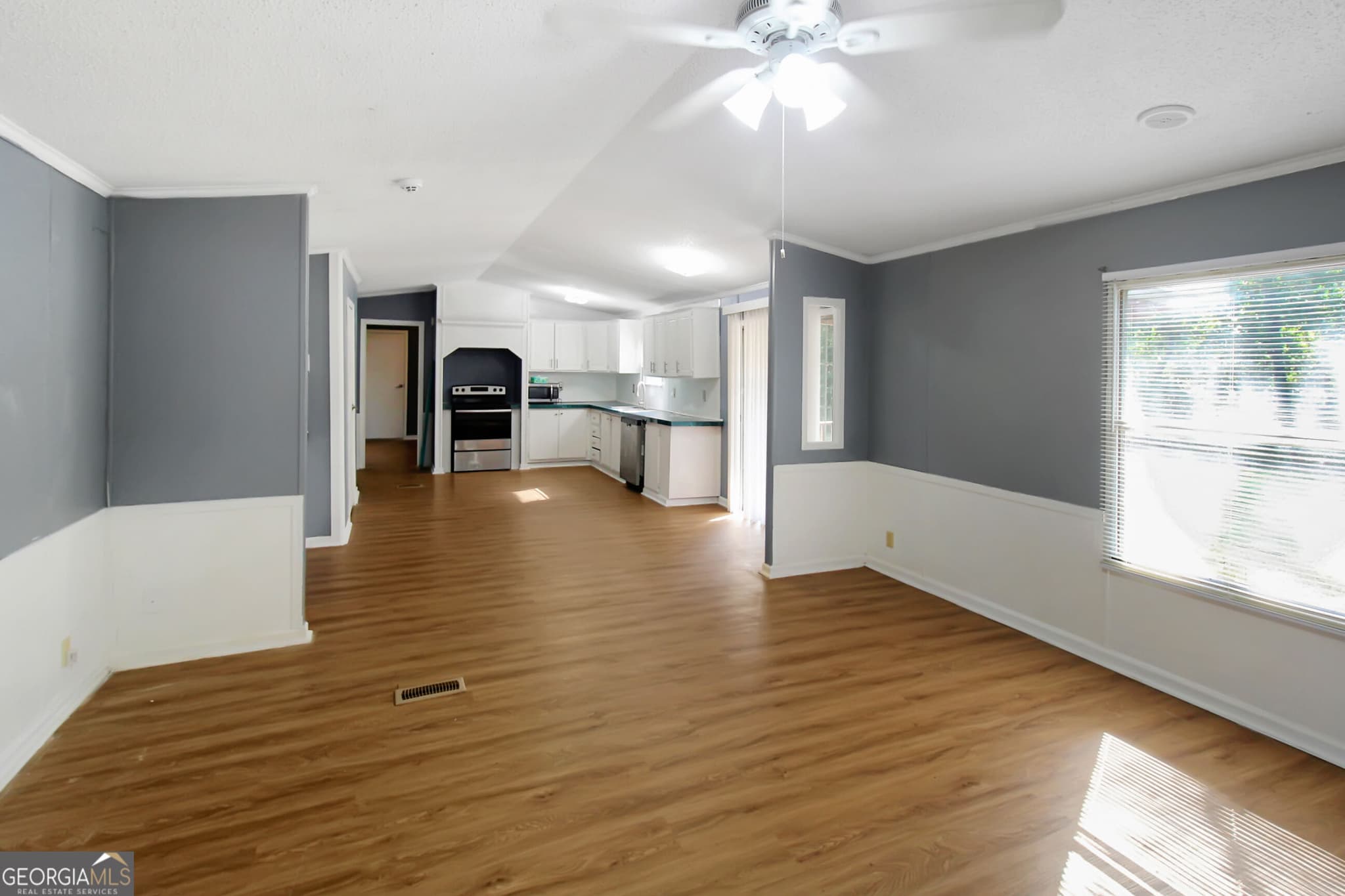 3 bedroom, 2 bathroom, 1,216 sq ft manufactured home,single family residence for sale at 53 Drake Road, Lagrange, GA 30241 — photo 9