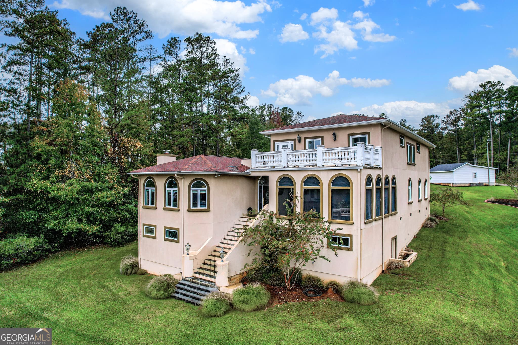 5 bedroom, 4.5 bathroom, 6,488 sq ft single family residence for sale at 231 Chicory Road, Milledgeville, GA 31061 — photo 5