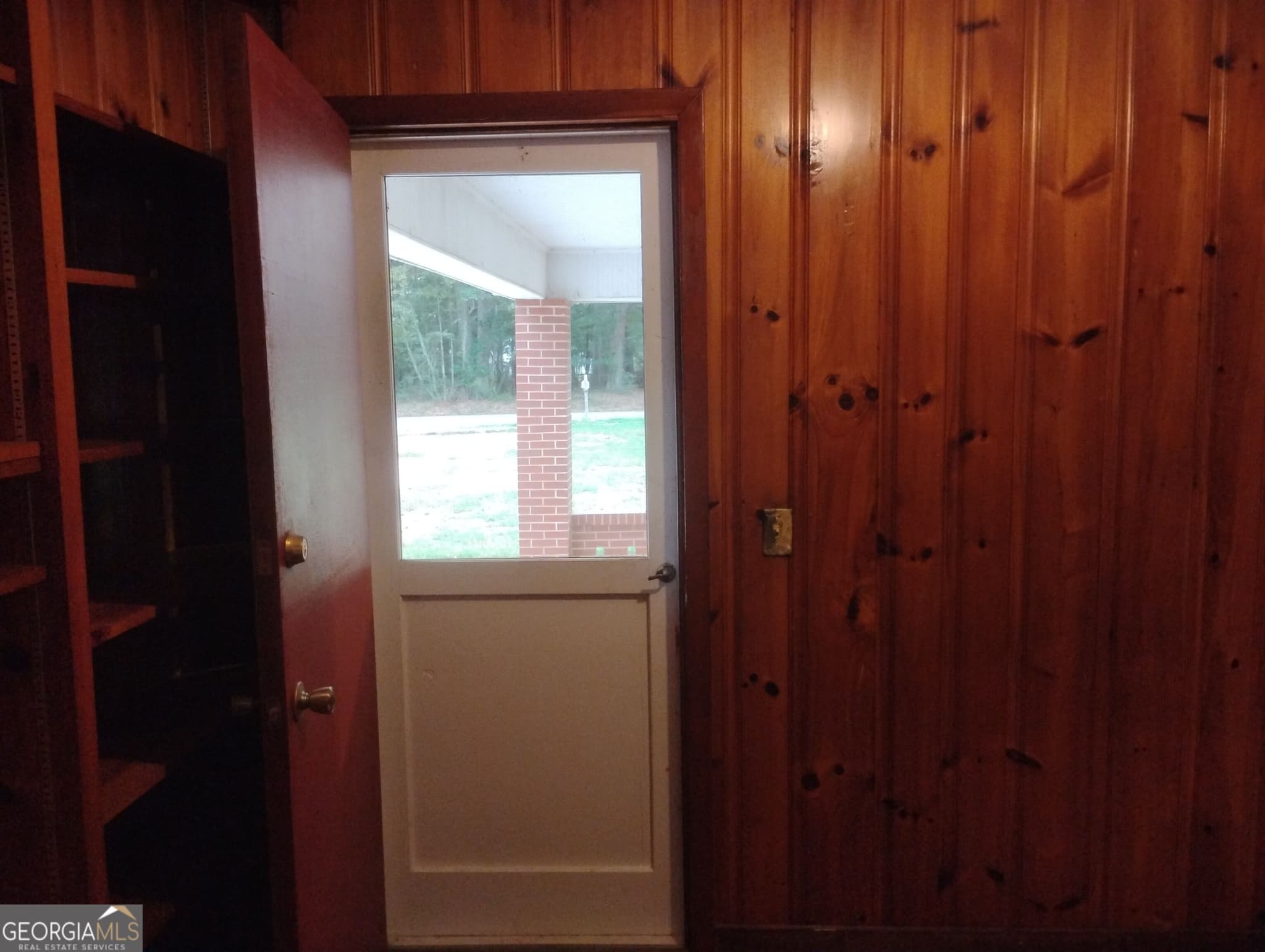 4 bedroom, 3 bathroom, 2,135 sq ft single family residence for sale at 318 W Main Street, Rutledge, GA 30663 — photo 7