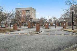 2 bedroom, 2 bathroom, 1,208 sq ft condominium for rent at 898 Oak Street 3203, Atlanta, GA 30310 for $1,900 a month — photo 2