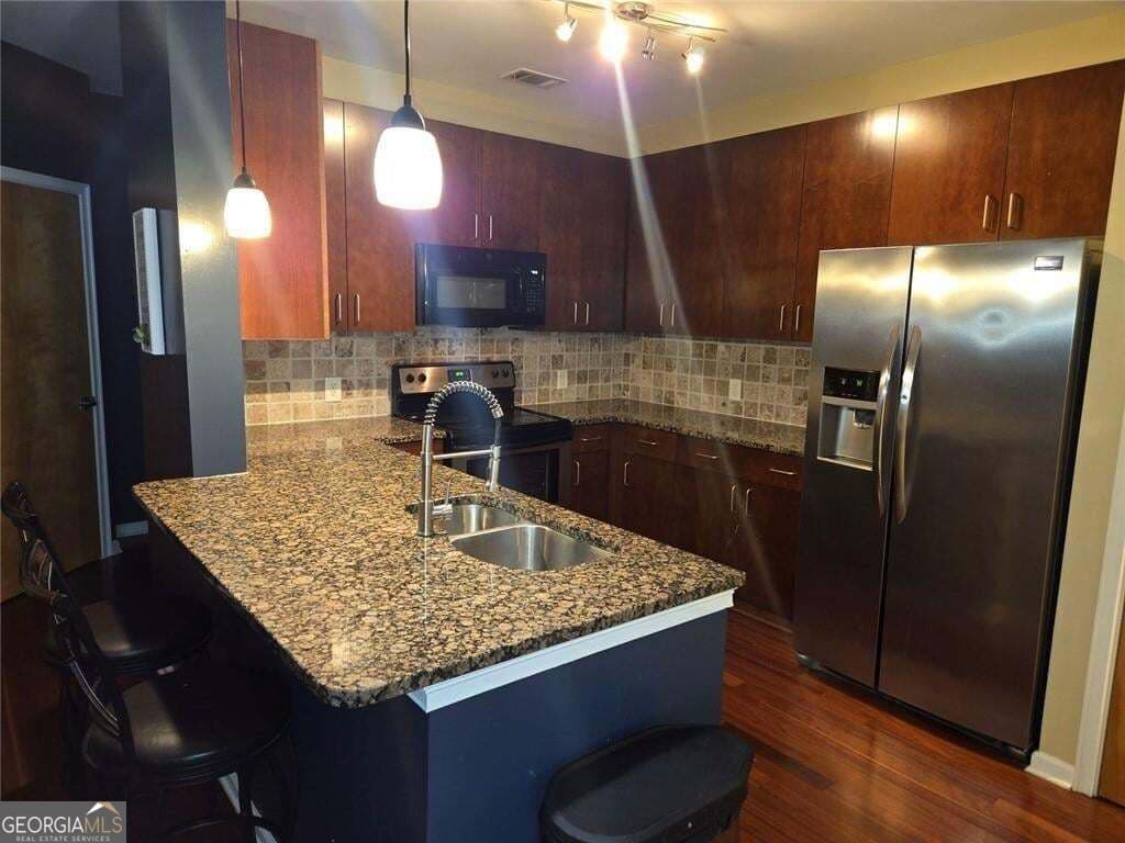 2 bedroom, 2 bathroom, 1,208 sq ft condominium for rent at 898 Oak Street 3203, Atlanta, GA 30310 for $1,900 a month — photo 7