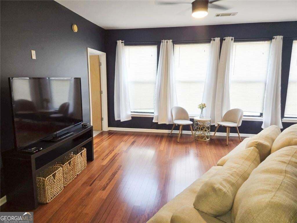 2 bedroom, 2 bathroom, 1,208 sq ft condominium for rent at 898 Oak Street 3203, Atlanta, GA 30310 for $1,900 a month — photo 3