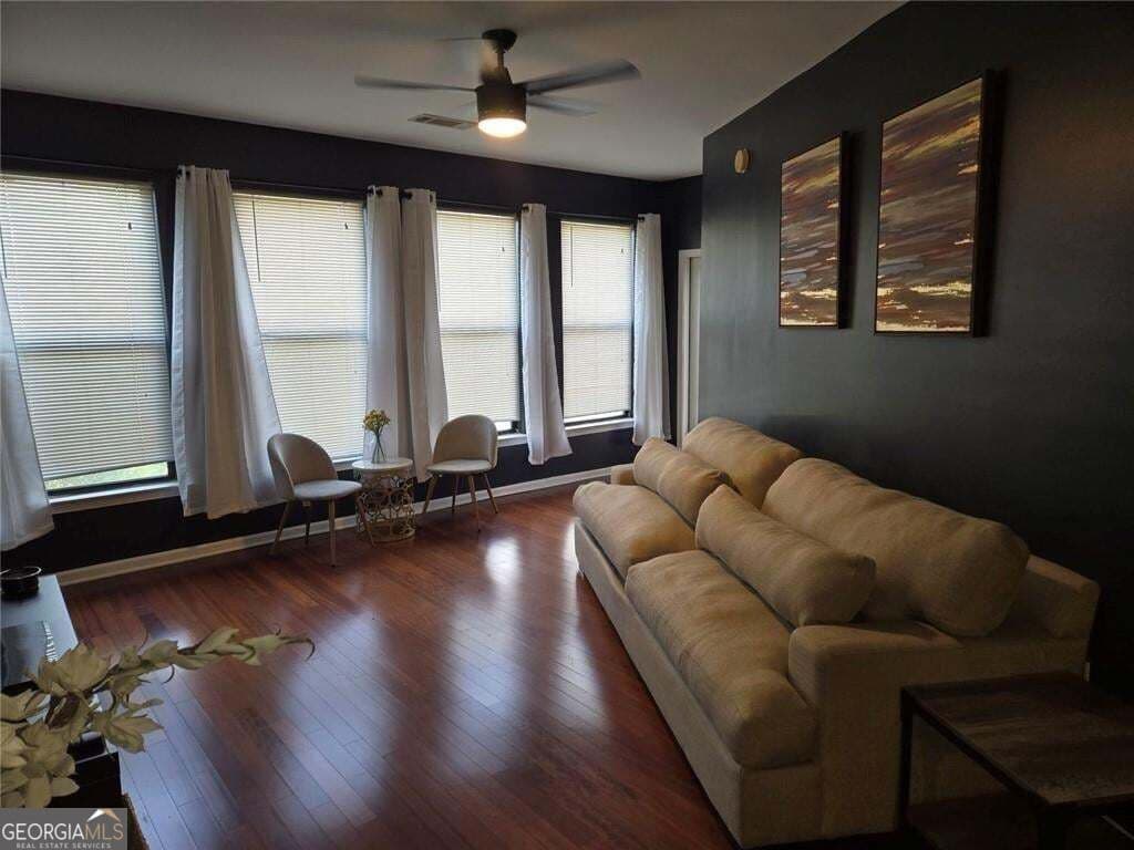 2 bedroom, 2 bathroom, 1,208 sq ft condominium for rent at 898 Oak Street 3203, Atlanta, GA 30310 for $1,900 a month — photo 4