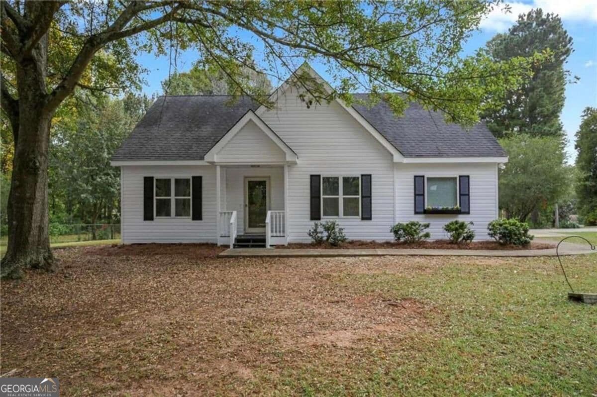 4 bedroom, 3 bathroom, 1,770 sq ft single family residence for rent at 1312 Lake Paradise Road, Villa Rica, GA 30180 for $1,945 a month — photo 1 of 1