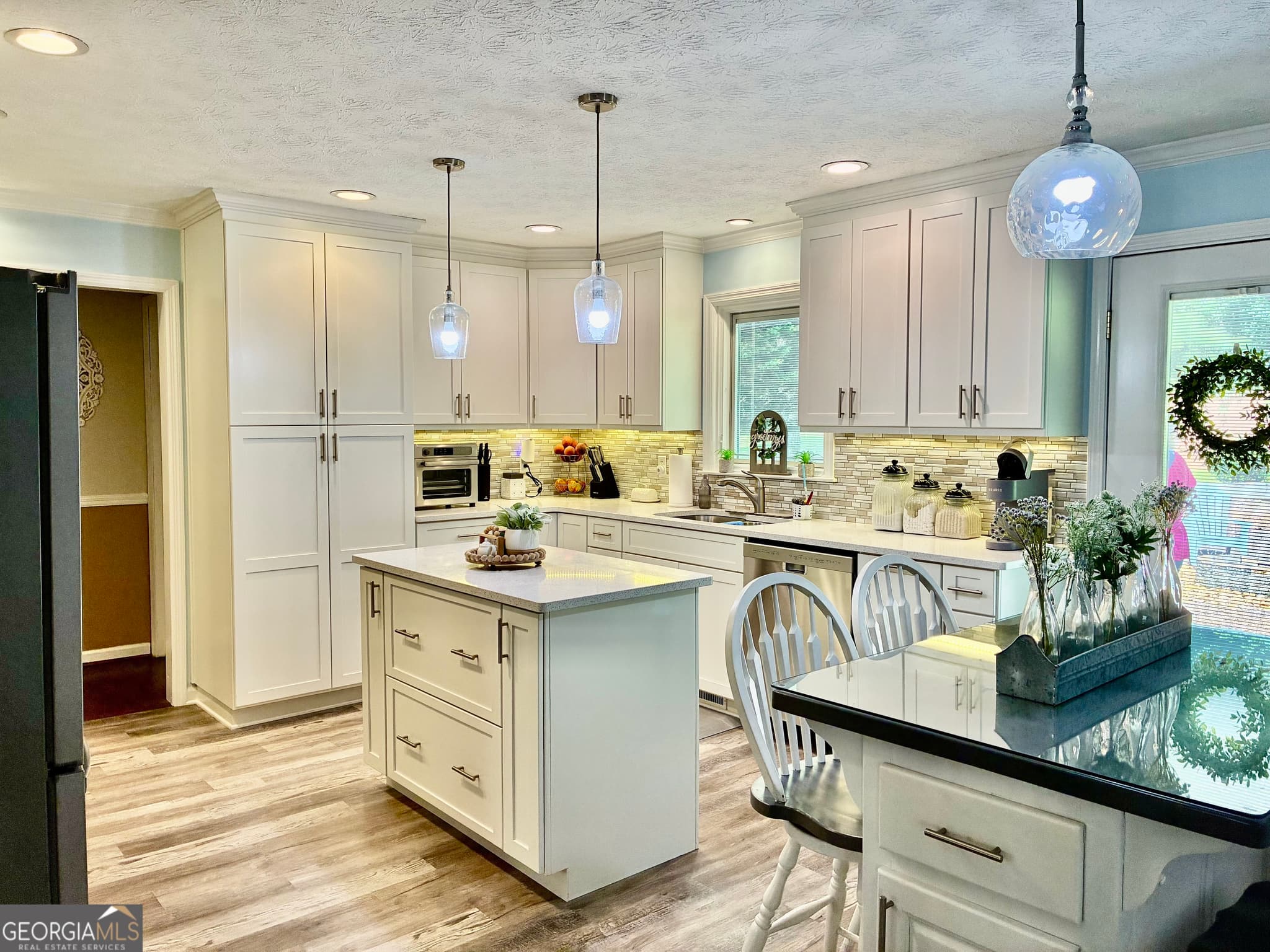 4 bedroom, 3 bathroom, 2,320 sq ft single family residence for sale at 334 Armuchee Trail, Rome, GA 30165 — photo 7