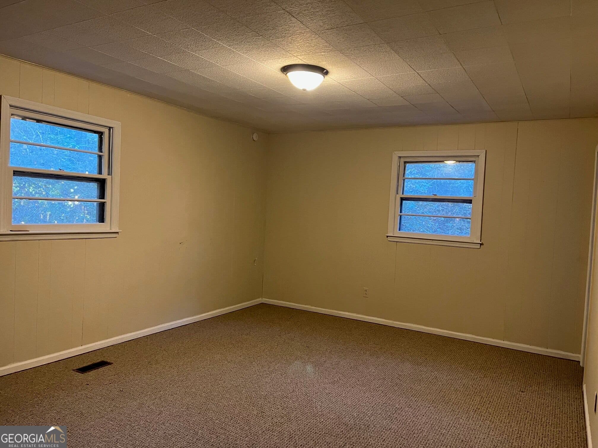 2 bedroom, 1.5 bathroom, 1,440 sq ft single family residence for sale at 185 Clover Leaf Road, Cleveland, GA 30528 — photo 8