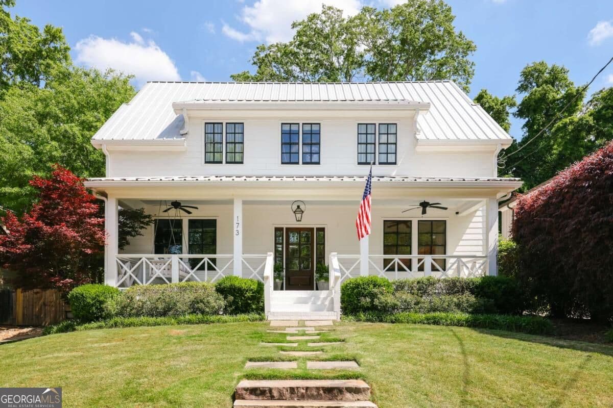 4 bedroom, 4 bathroom, 3,700 sq ft single family residence for sale at 173 Westview Drive, Athens, GA 30606 — photo 2