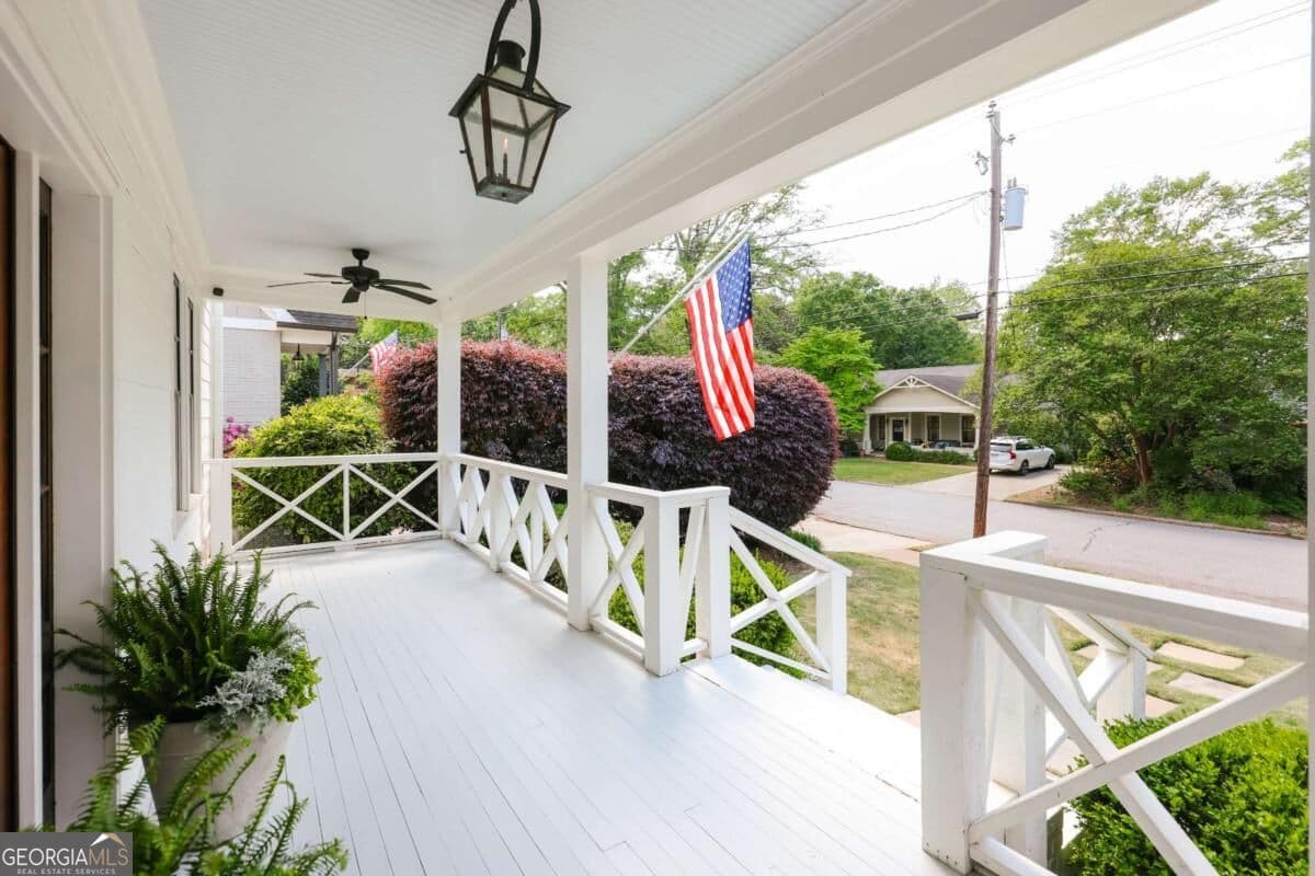 4 bedroom, 4 bathroom, 3,700 sq ft single family residence for sale at 173 Westview Drive, Athens, GA 30606 — photo 3
