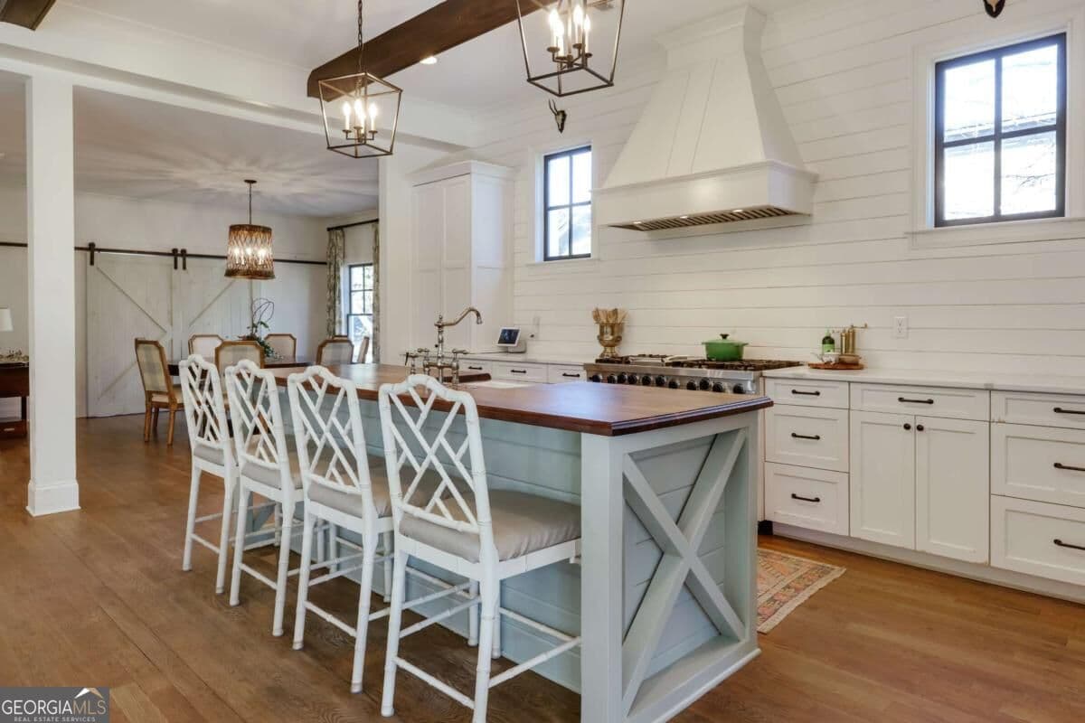 4 bedroom, 4 bathroom, 3,700 sq ft single family residence for sale at 173 Westview Drive, Athens, GA 30606 — photo 8