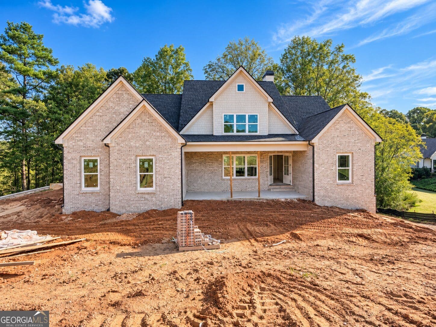 5 bedroom, 3.5 bathroom, 3,403 sq ft single family residence for sale at 5834 Abbey View Court, Clermont, GA 30527