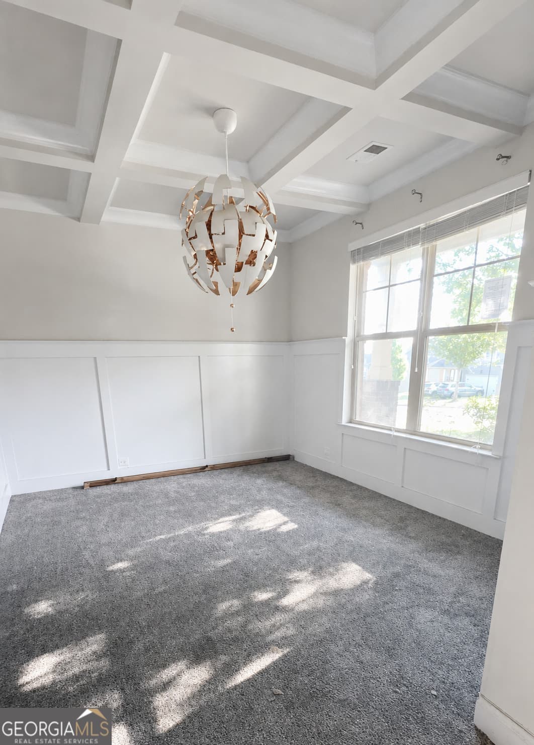 5 bedroom, 3 bathroom, 2,984 sq ft single family residence for sale at 9159 Dover Street, Lithia Springs, GA 30122 — photo 2