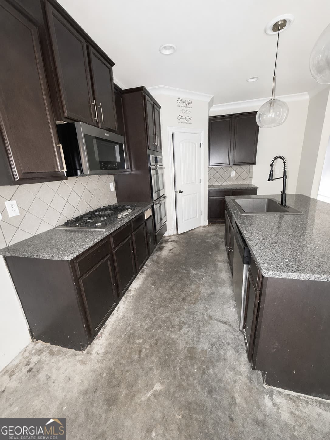 5 bedroom, 3 bathroom, 2,984 sq ft single family residence for sale at 9159 Dover Street, Lithia Springs, GA 30122 — photo 4
