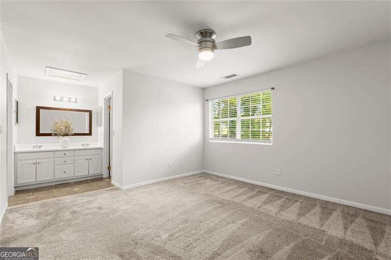 2 bedroom, 2 bathroom, 1,162 sq ft condominium for sale at 573 Picketts Bend Court, Marietta, GA 30008 — photo 10