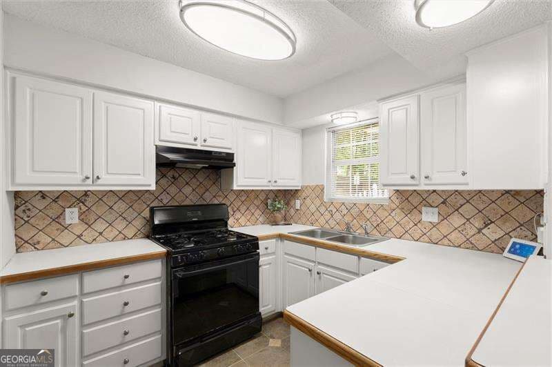 2 bedroom, 2 bathroom, 1,162 sq ft condominium for sale at 573 Picketts Bend Court, Marietta, GA 30008 — photo 4