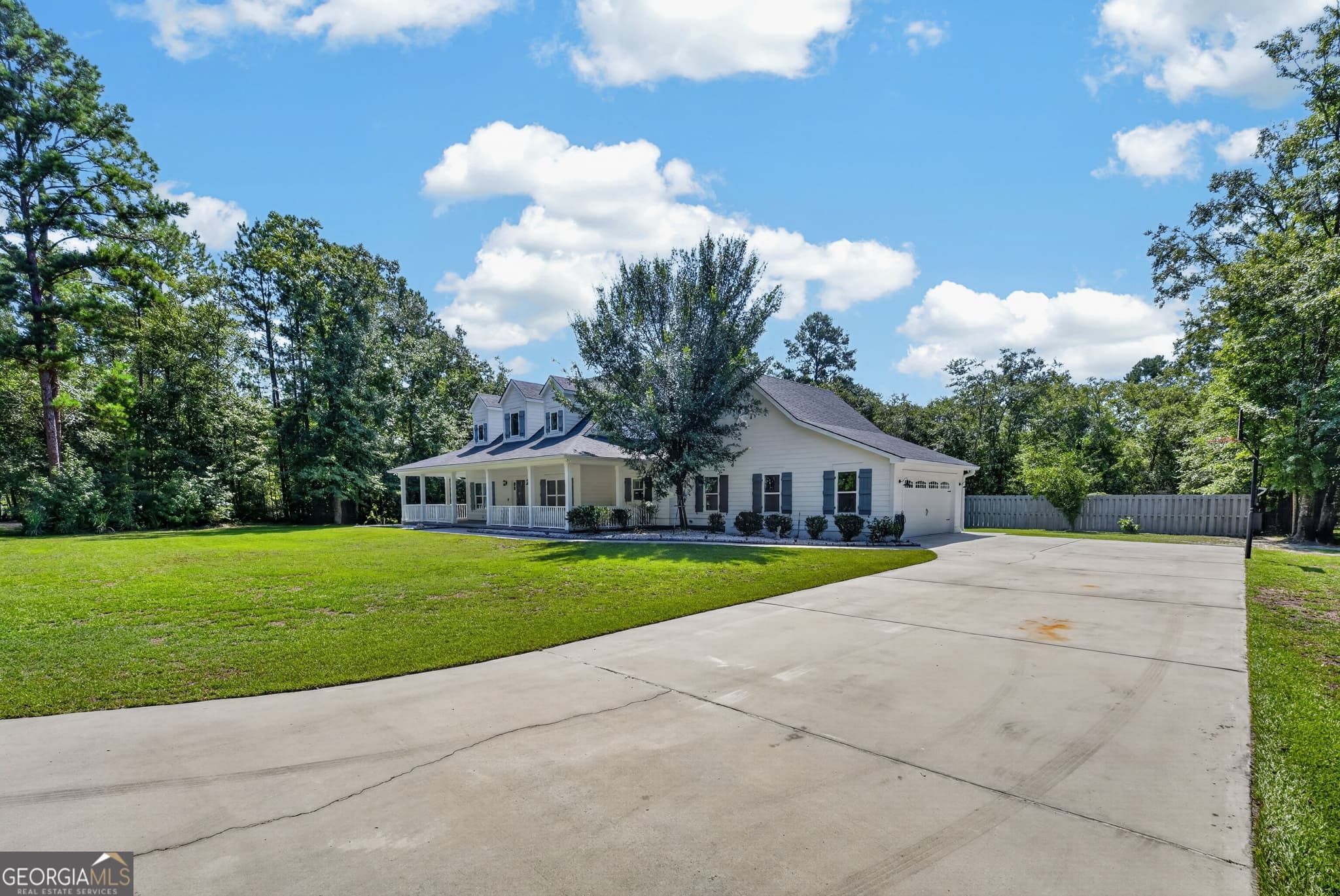 3 bedroom, 2 bathroom, 2,134 sq ft single family residence for sale at 1260 Little McCall, Guyton, GA 31312 — photo 3