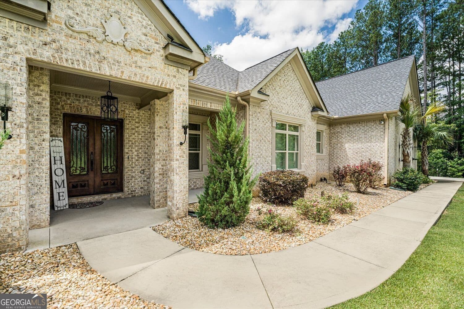 5 bedroom, 5 bathroom, 6,766 sq ft single family residence for sale at 115 Browning Court, Fayetteville, GA 30214 — photo 7