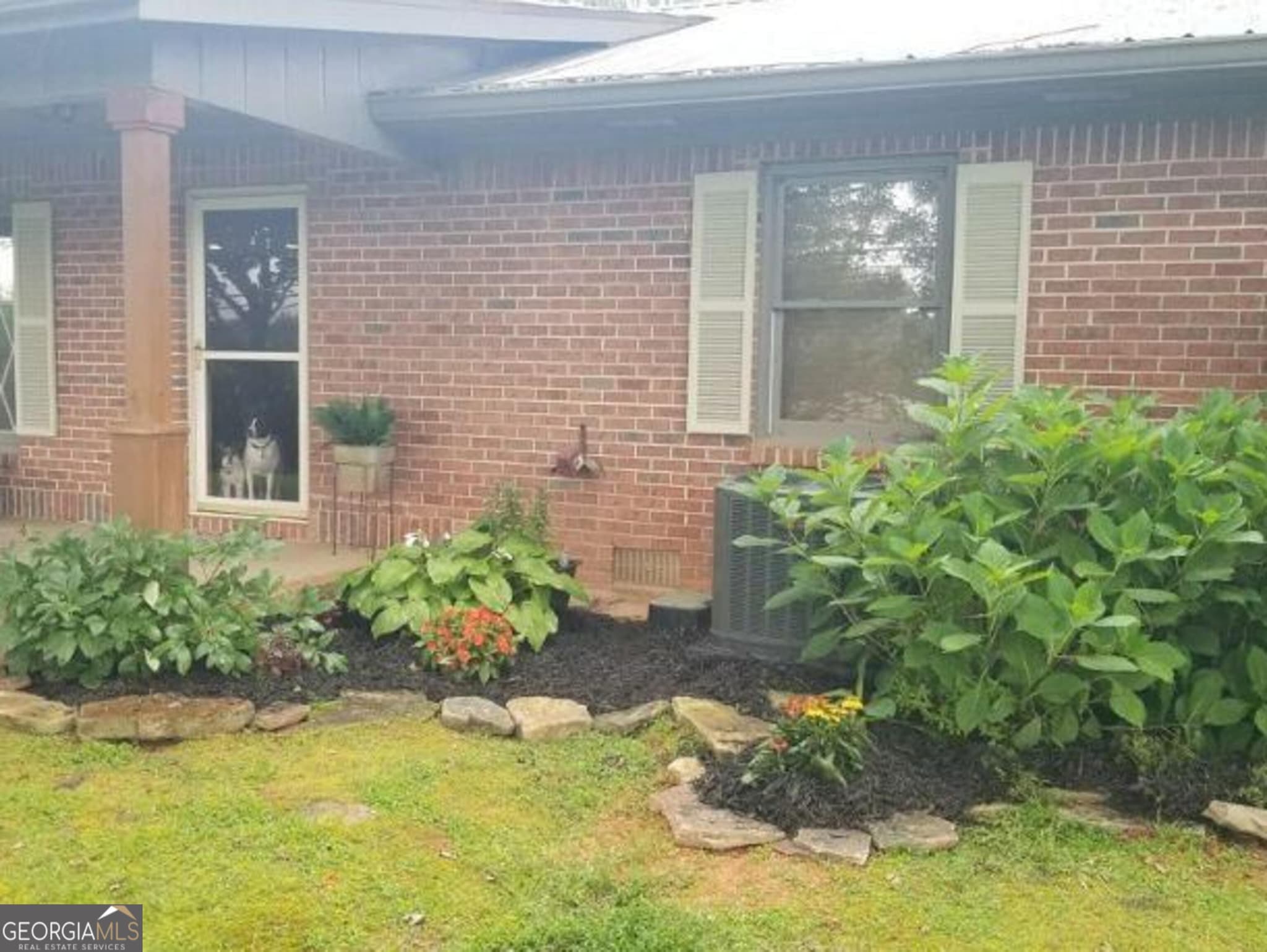 2 bedroom, 2 bathroom, 2,100 sq ft single family residence for rent at 24 Ray McClain Lane, Tiger, GA 30576 for $2,000 a month — photo 2