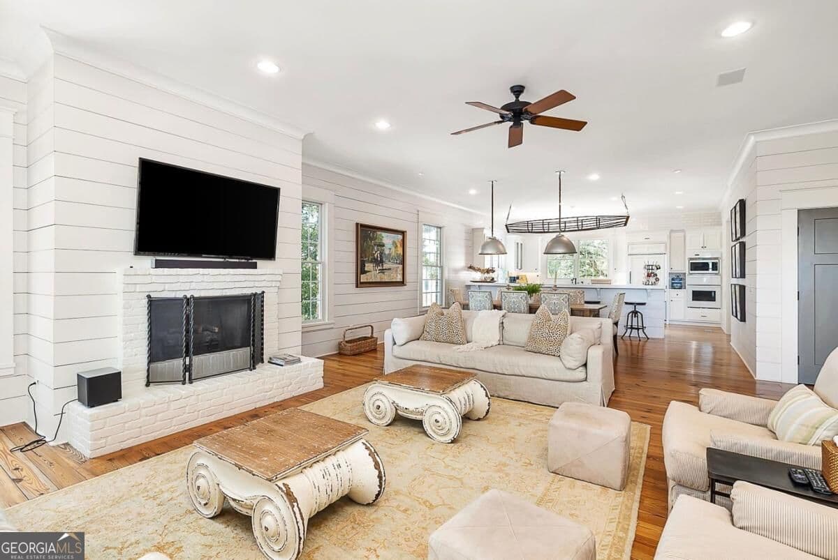 5 bedroom, 5.5 bathroom, 5,145 sq ft single family residence for sale at 2212 Ocean Road, St. Simons, GA 31522 — photo 5