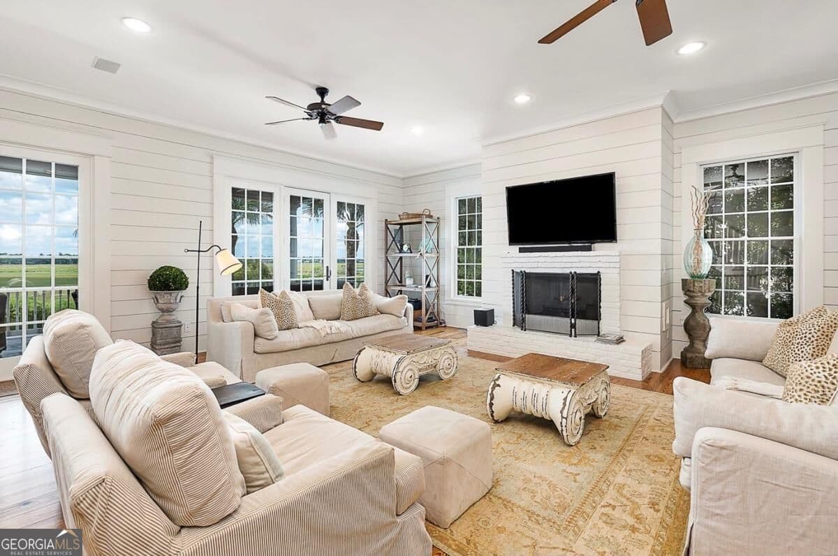 5 bedroom, 5.5 bathroom, 5,145 sq ft single family residence for sale at 2212 Ocean Road, St. Simons, GA 31522 — photo 4