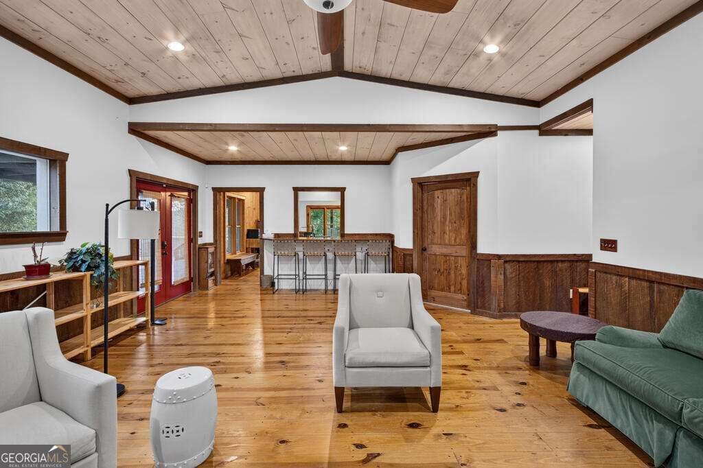 3 bedroom, 3 bathroom, 2,240 sq ft cabin,single family residence for sale at 210 W Pierceville Road, Mccaysville, GA 30555 — photo 10