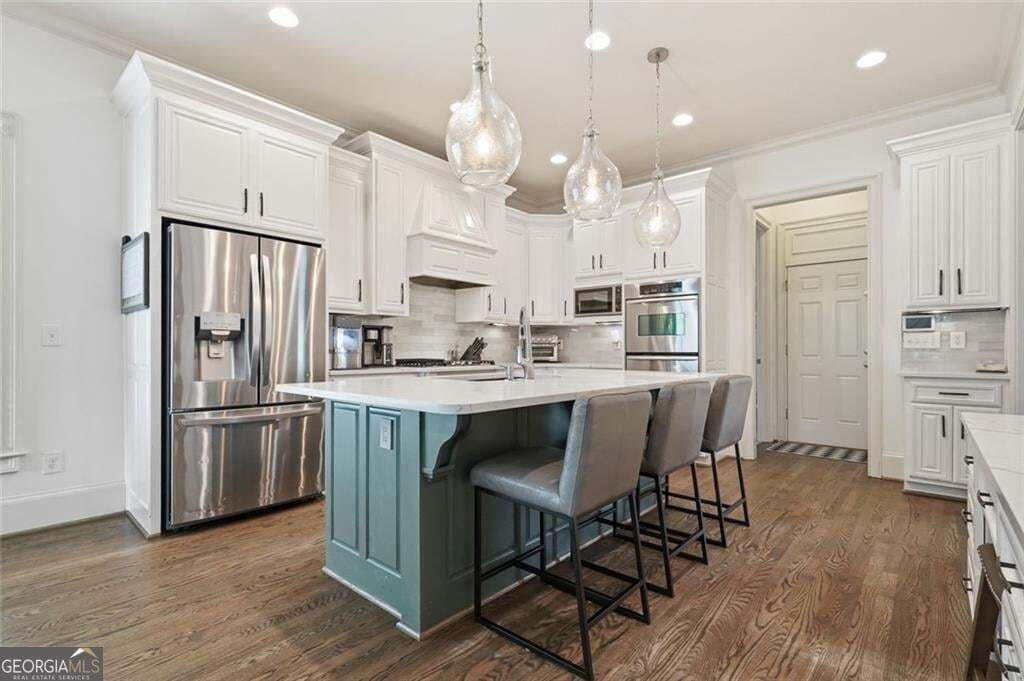 5 bedroom, 5.5 bathroom, 6,662 sq ft single family residence for sale at 1419 Falkirk Lane, Kennesaw, GA 30152 — photo 5