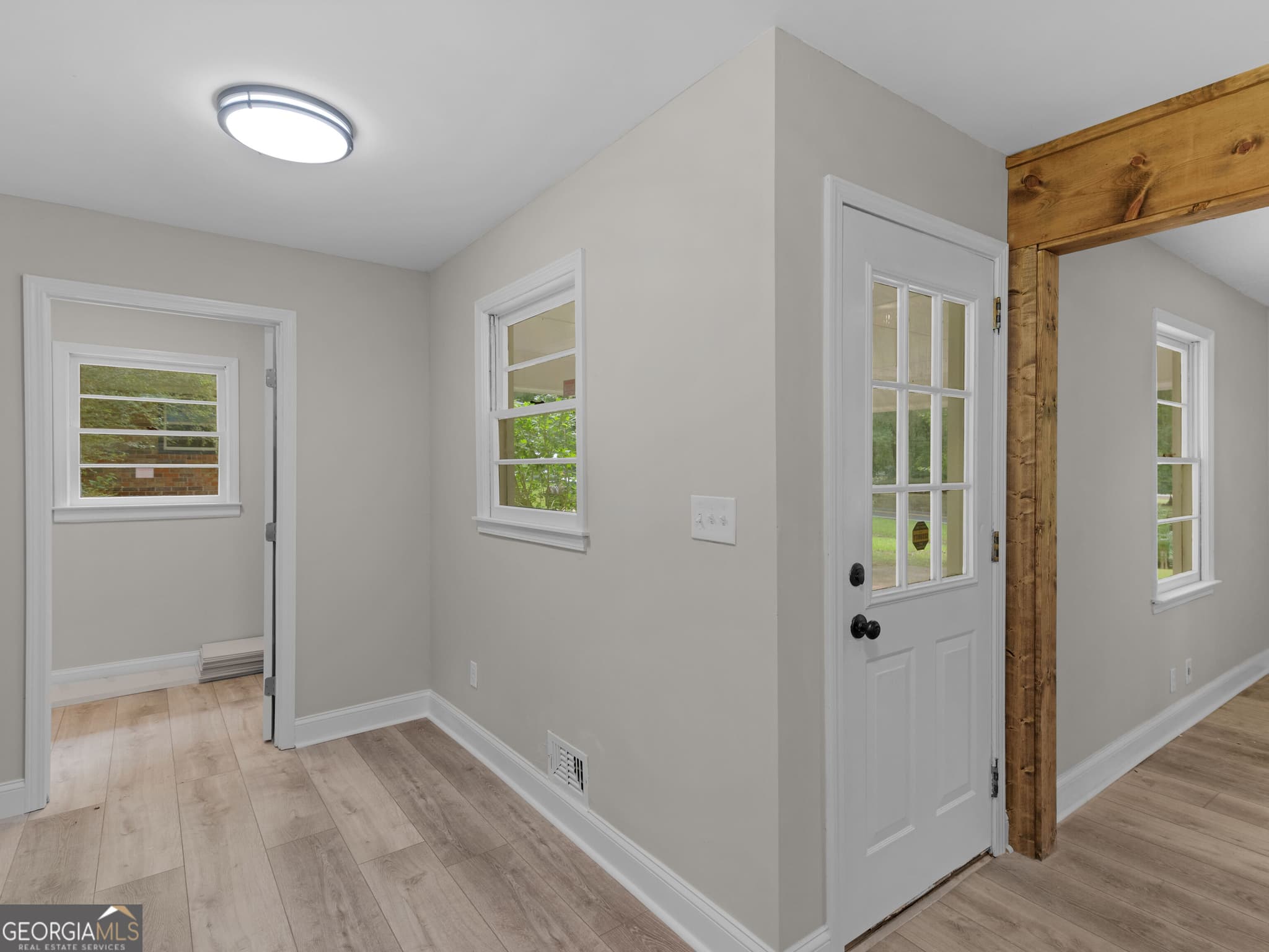 3 bedroom, 2 bathroom, 1,276 sq ft single family residence for sale at 1635 Vineyard Road, Griffin, GA 30224 — photo 6