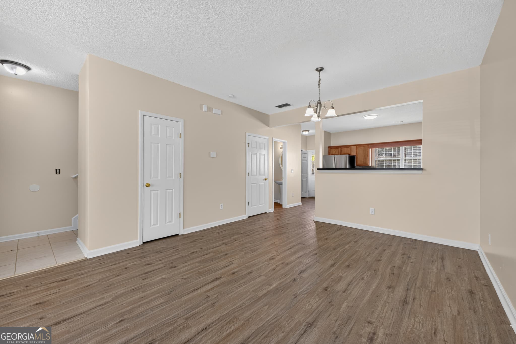 3 bedroom, 2.5 bathroom townhouse for rent at 1471 Riverrock Trail, Riverdale, GA 30296 for $1,800 a month — photo 9