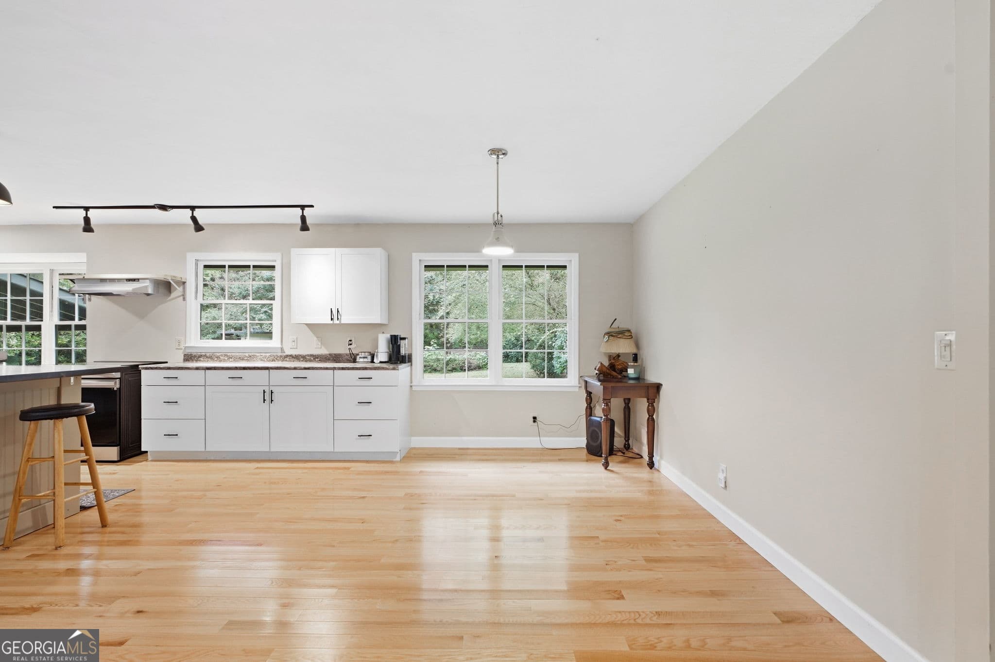 4 bedroom, 2.5 bathroom, 3,988 sq ft single family residence for sale at 792 Mountainbrooke Circle, Stone Mountain, GA 30087 — photo 6