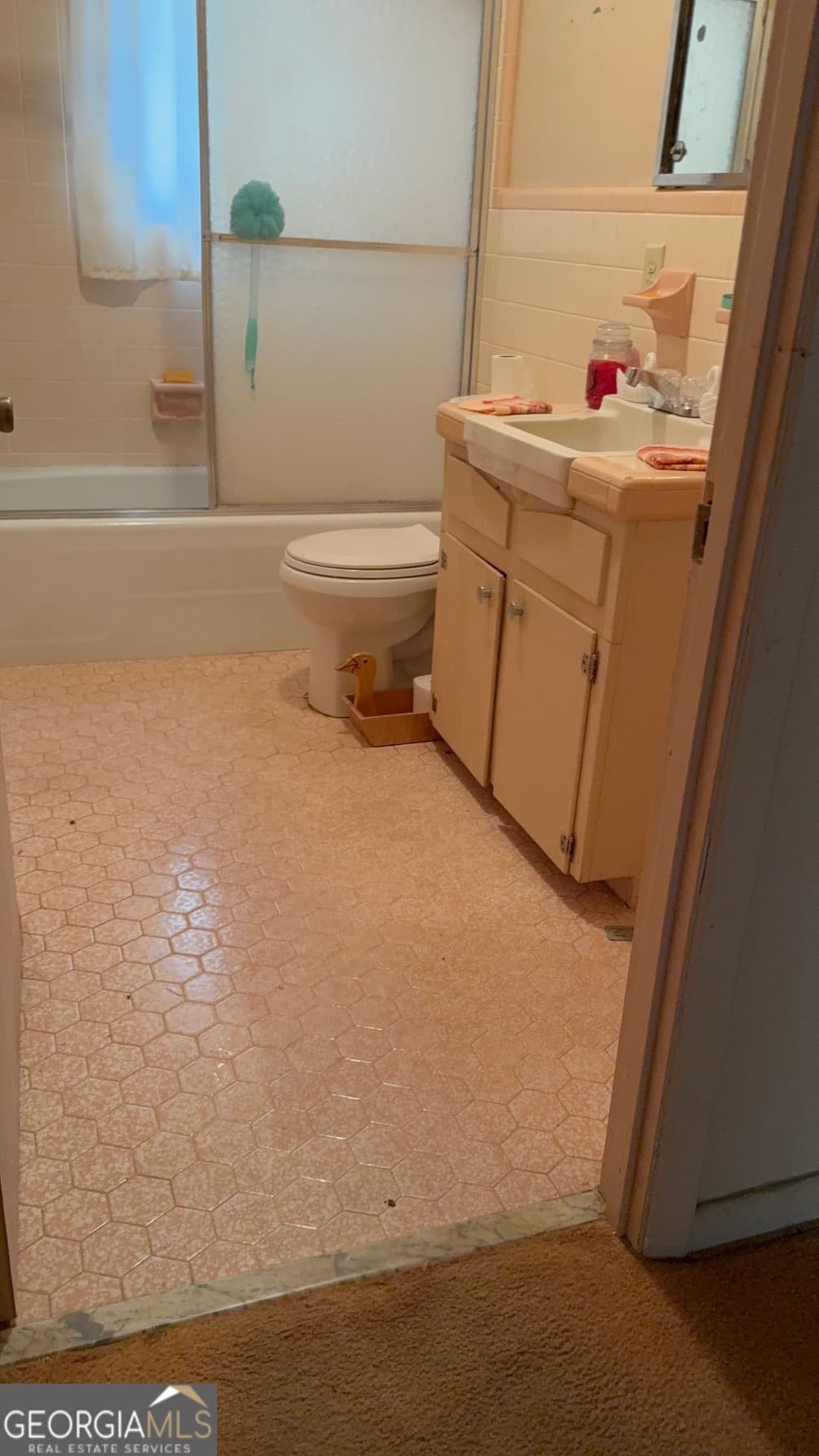 3 bedroom, 1.5 bathroom single family residence under contract at 12 Elementary Street, Hazlehurst, GA 31539 — photo 6