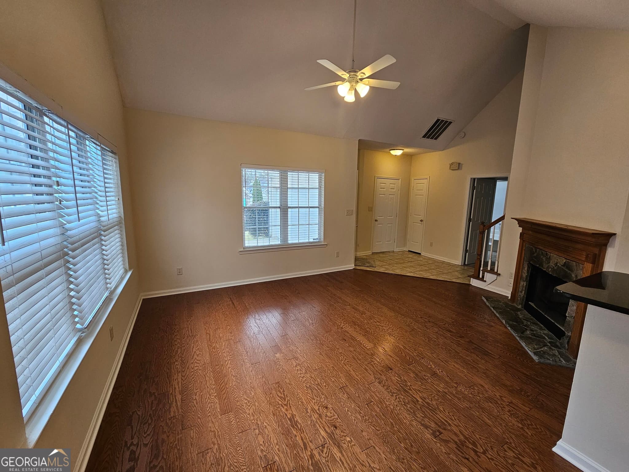 3 bedroom, 2 bathroom, 1,270 sq ft single family residence for rent at 551 N Fairfield Drive, Peachtree City, GA 30269 for $2,100 a month — photo 7