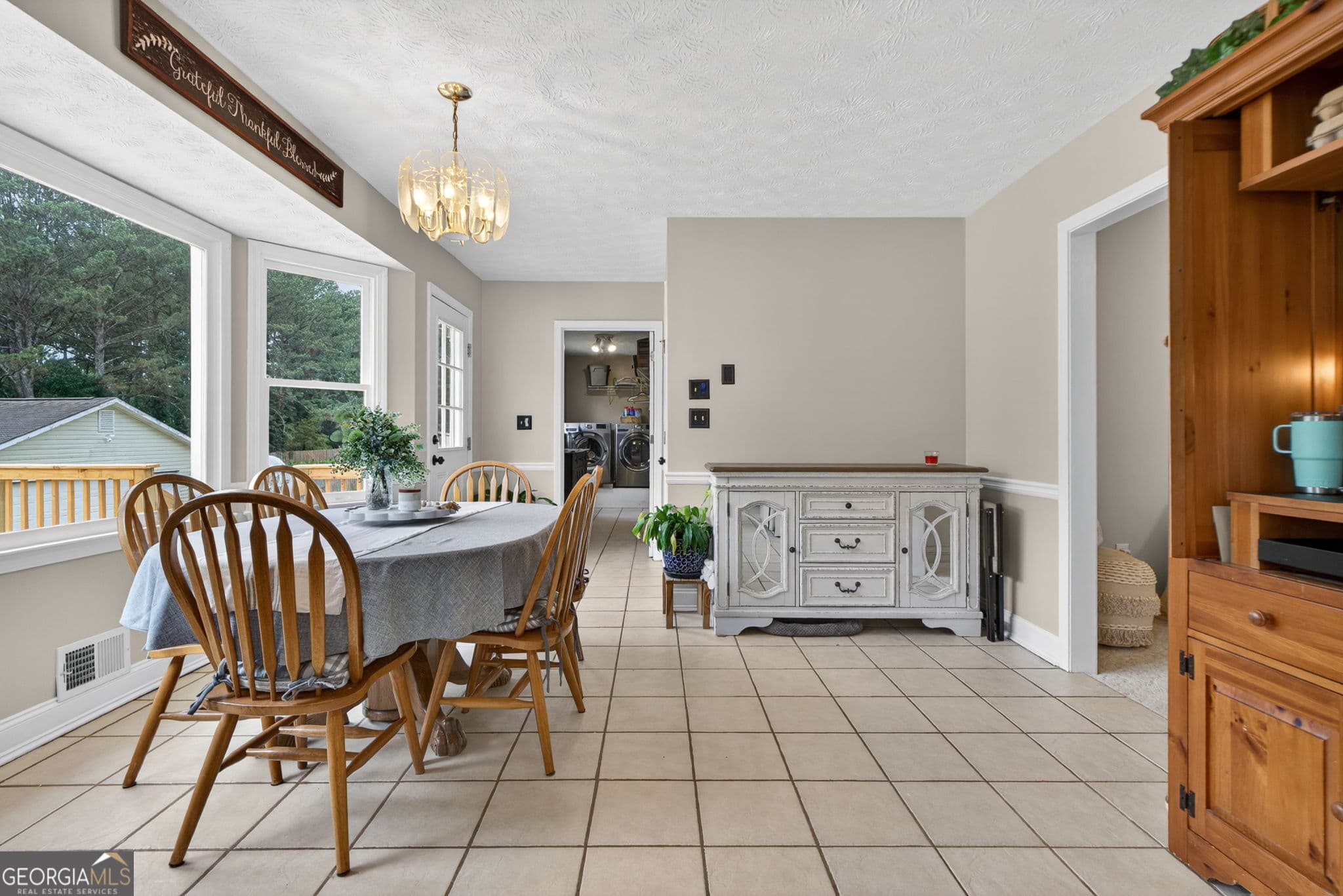3 bedroom, 2 bathroom, 1,671 sq ft single family residence for sale at 136 Thicket Trail, Mcdonough, GA 30252 — photo 7