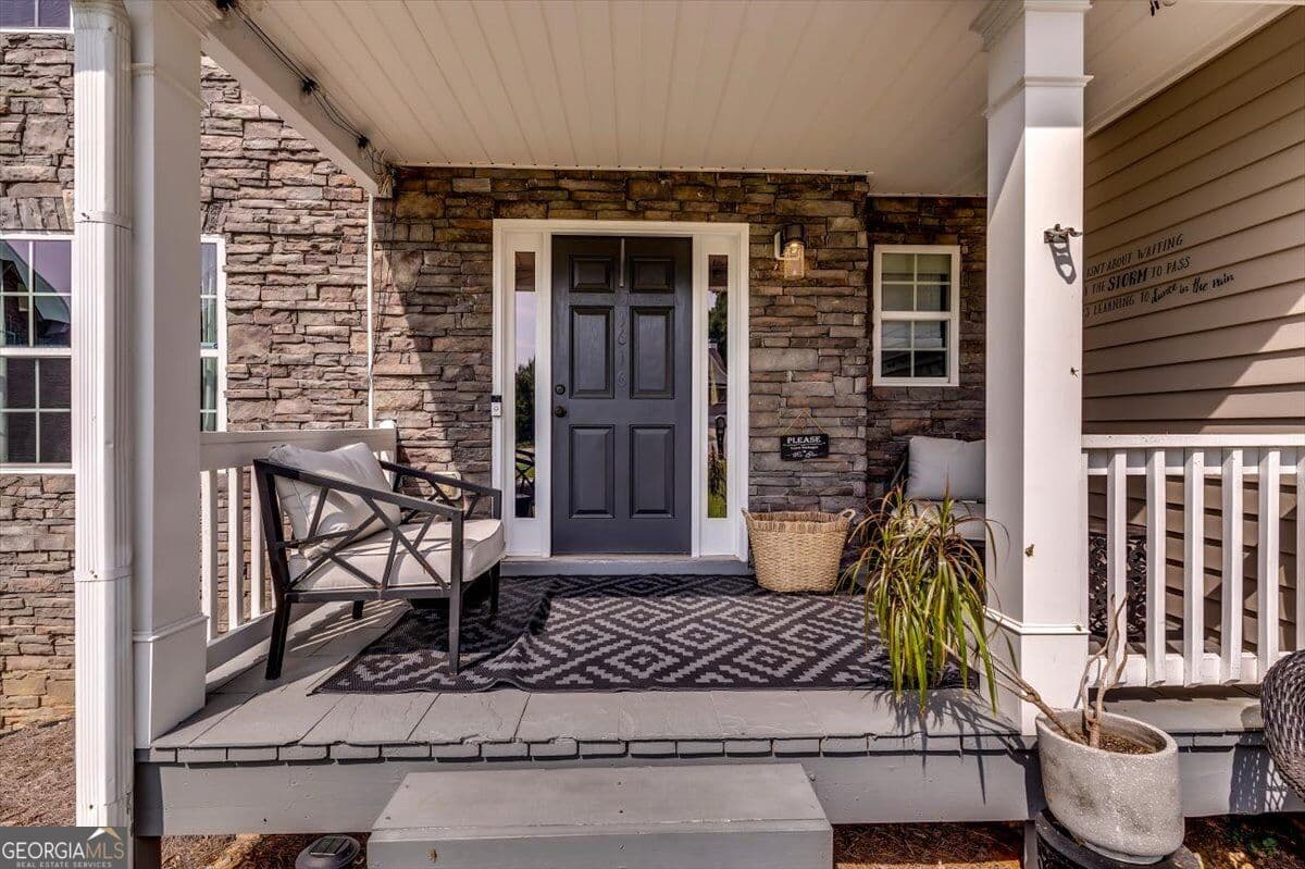 5 bedroom, 3.5 bathroom, 4,177 sq ft single family residence for sale at 1616 Tusk Trail, Conyers, GA 30012 — photo 2
