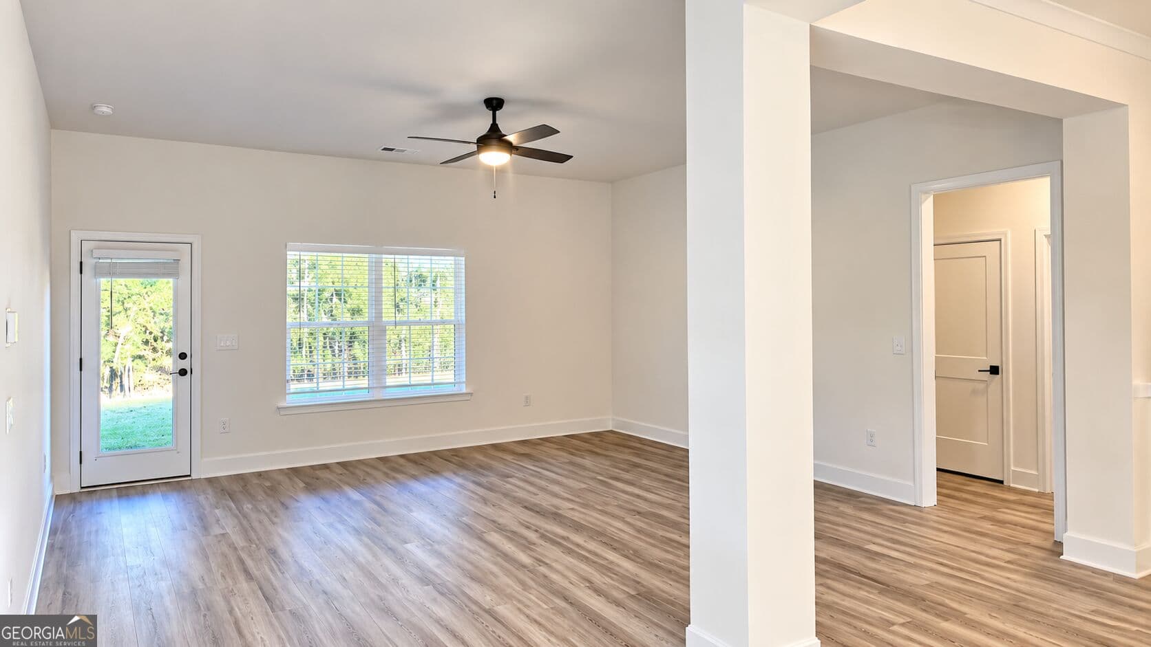 4 bedroom, 3 bathroom, 2,316 sq ft single family residence for sale at 307 Basin Way, Macon, GA 31210 — photo 6