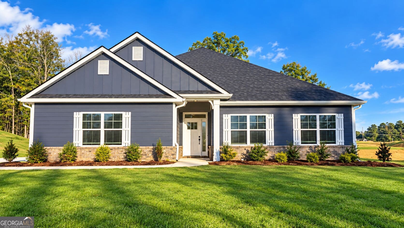4 bedroom, 3 bathroom, 2,316 sq ft single family residence for sale at 307 Basin Way, Macon, GA 31210 — photo 1 of 7