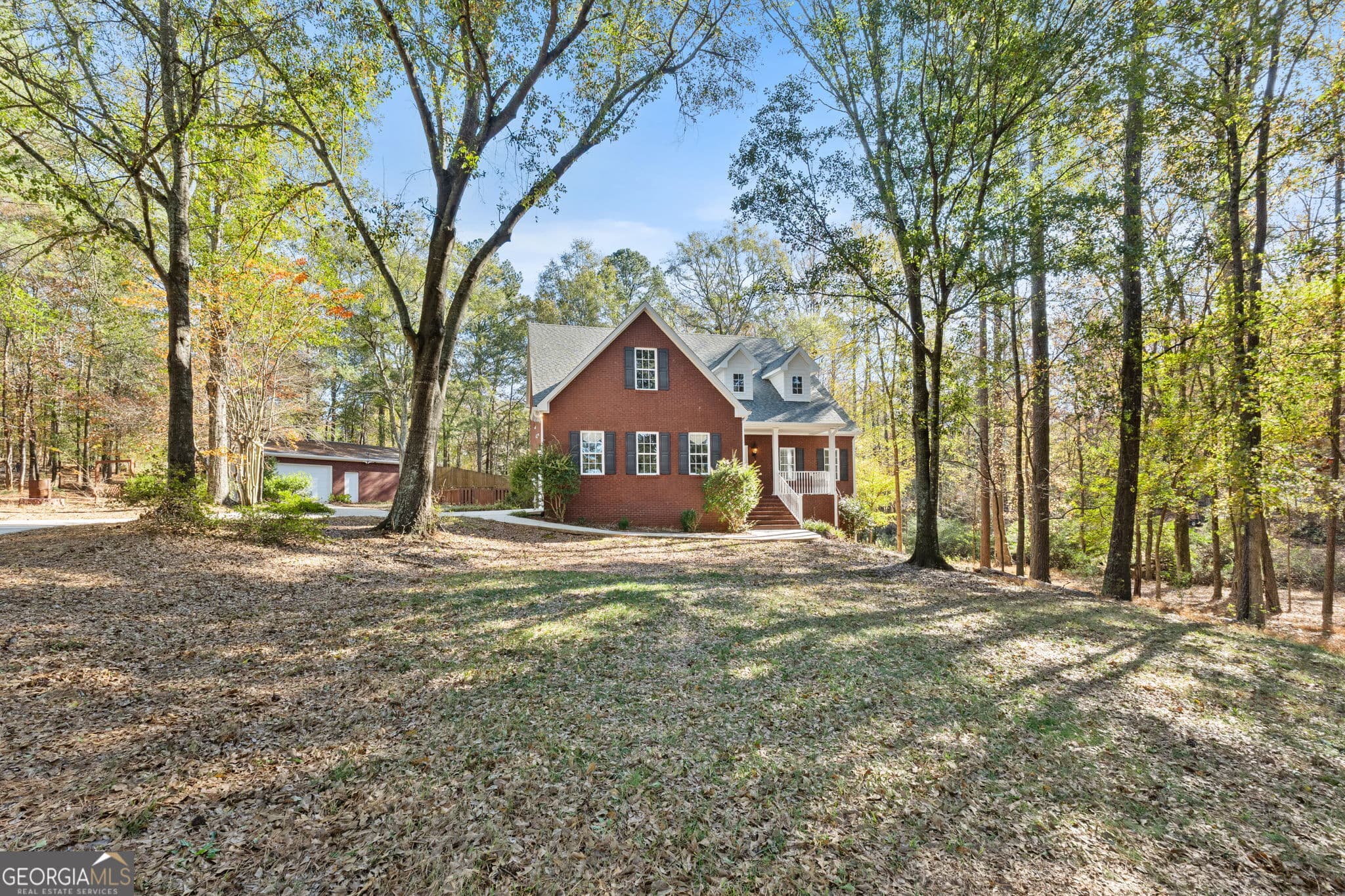 6 bedroom, 4 bathroom, 4,120 sq ft single family residence for sale at 400 Moseley Road, Stockbridge, GA 30281 — photo 3