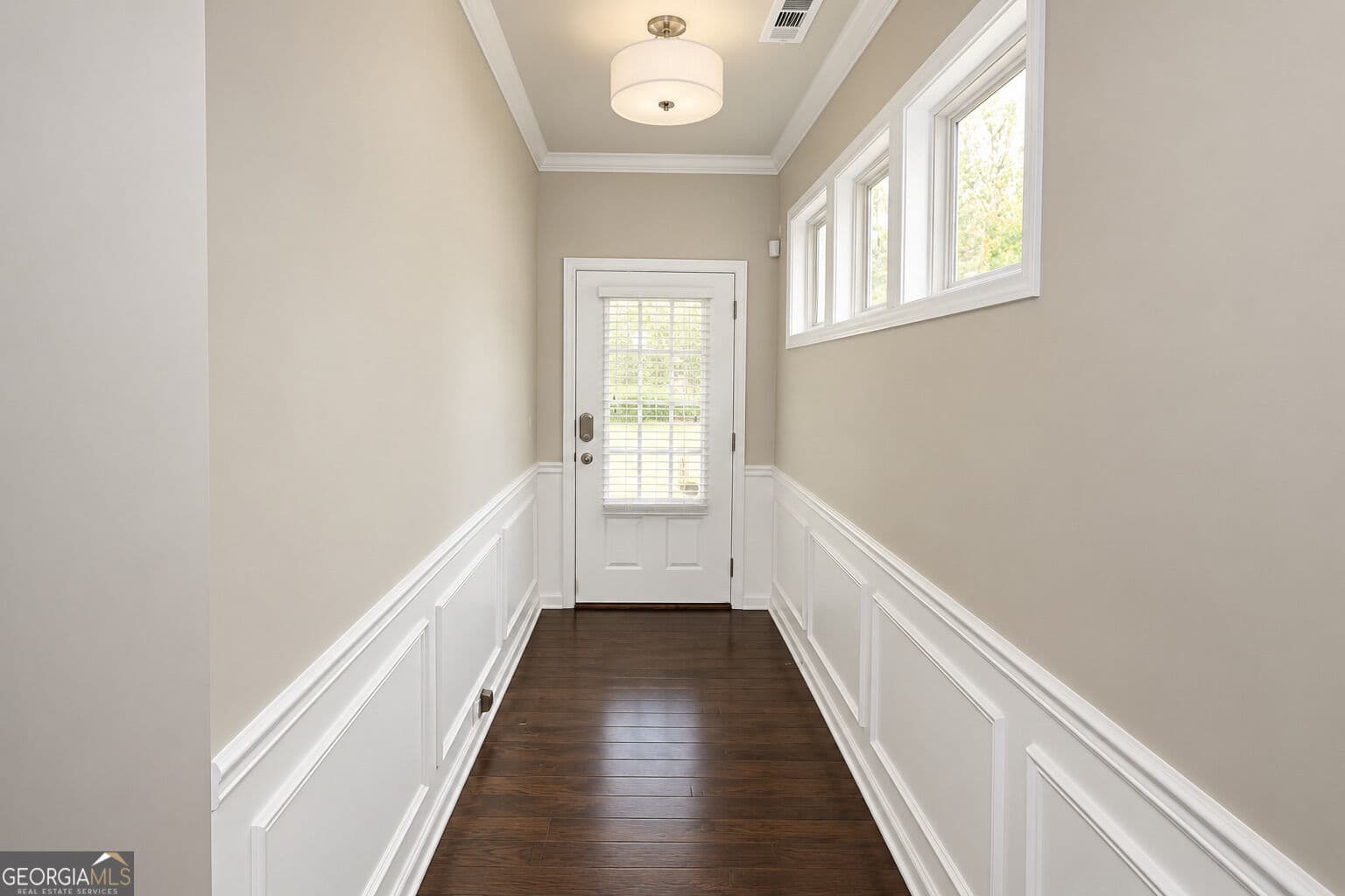 3 bedroom, 2.5 bathroom, 1,836 sq ft townhouse for sale at 2431 Norwood Park Crossing, Atlanta, GA 30340 — photo 10