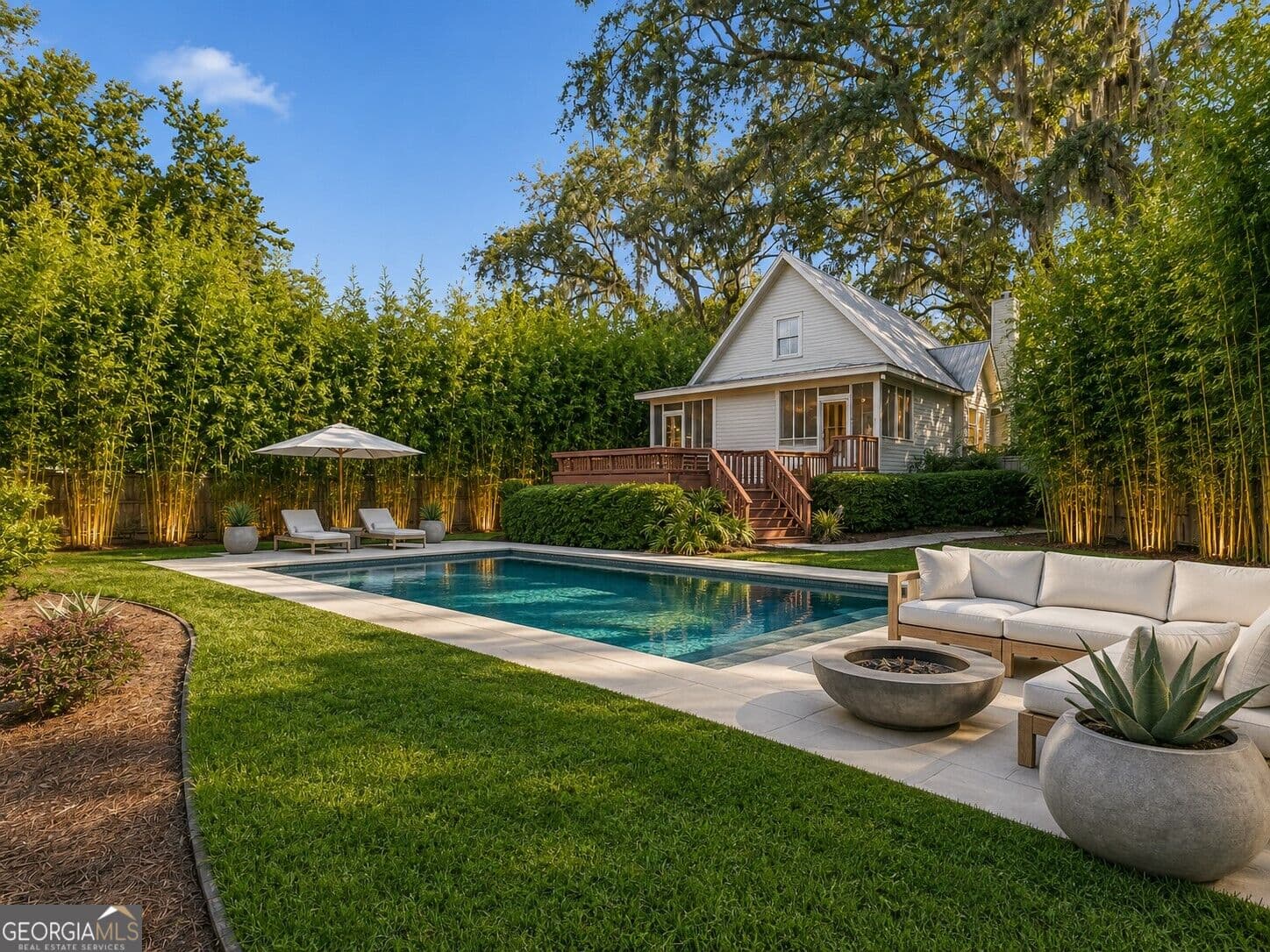 4 bedroom, 3 bathroom, 2,003 sq ft single family residence for sale at 104 Youngwood Drive, St. Simons, GA 31522 — photo 6