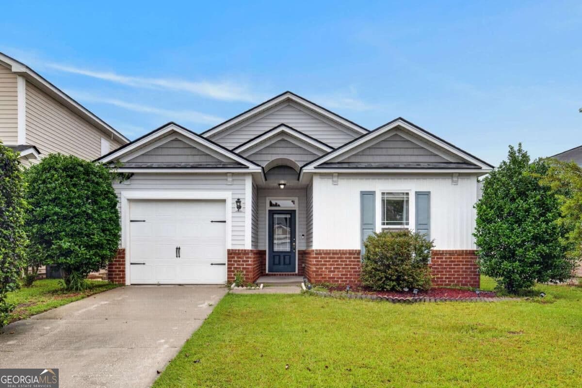 3 bedroom, 2 bathroom, 1,343 sq ft single family residence for sale at 198 Chapel Lake, Savannah, GA 31419 — photo 2