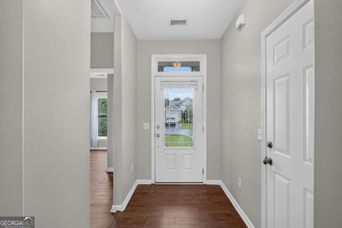 3 bedroom, 2 bathroom, 1,343 sq ft single family residence for sale at 198 Chapel Lake, Savannah, GA 31419 — photo 9
