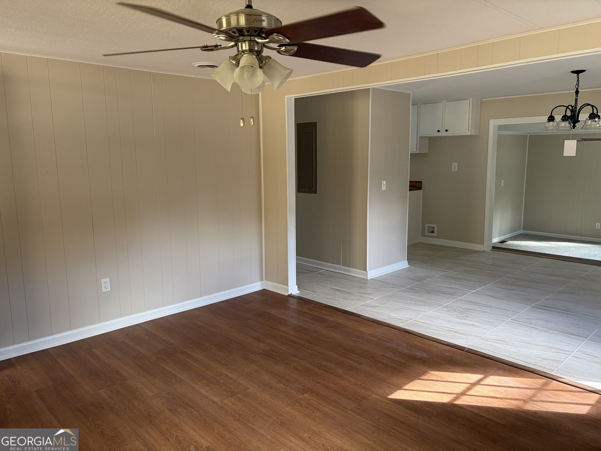 3 bedroom, 1 bathroom, 1,620 sq ft single family residence for sale at 64 Darden Road, Lagrange, GA 30240 — photo 3