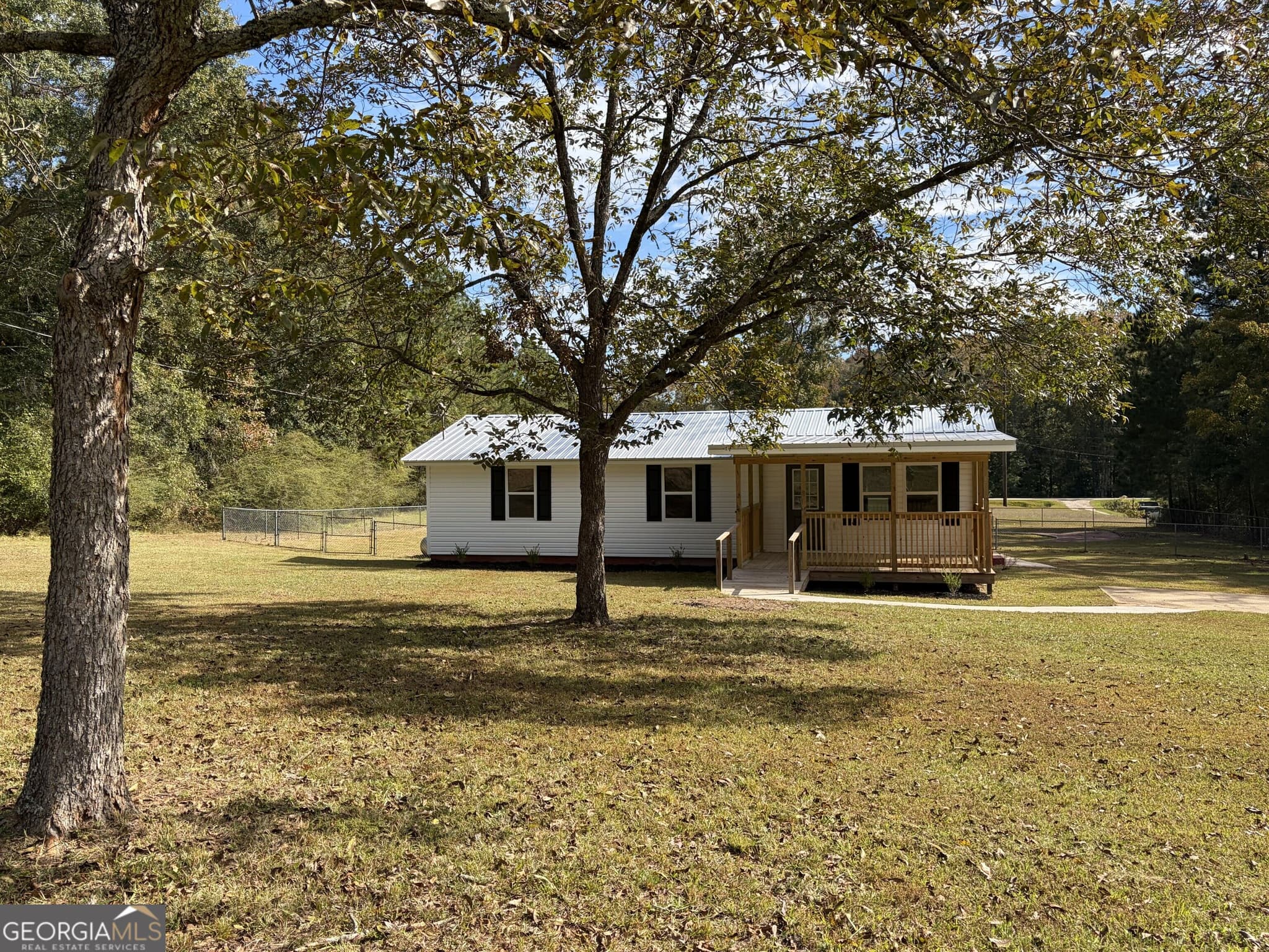 3 bedroom, 1 bathroom, 1,620 sq ft single family residence for sale at 64 Darden Road, Lagrange, GA 30240