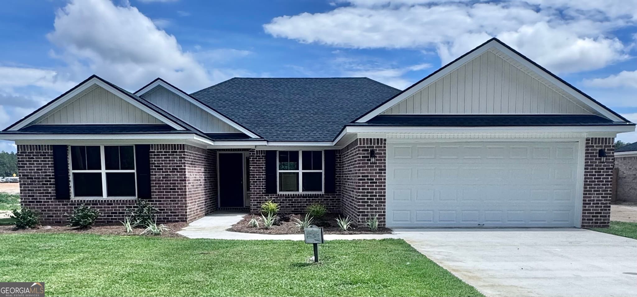 4 bedroom, 2 bathroom, 1,695 sq ft single family residence for sale at 118 Esther Avenue, Reidsville, GA 30453