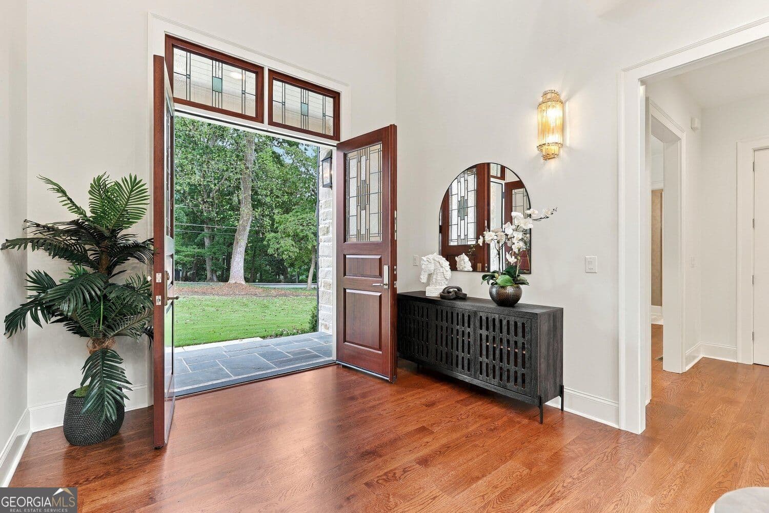 6 bedroom, 6.5 bathroom, 7,000 sq ft single family residence for sale at 5310 Northland Drive, Sandy Springs, GA 30342 — photo 10