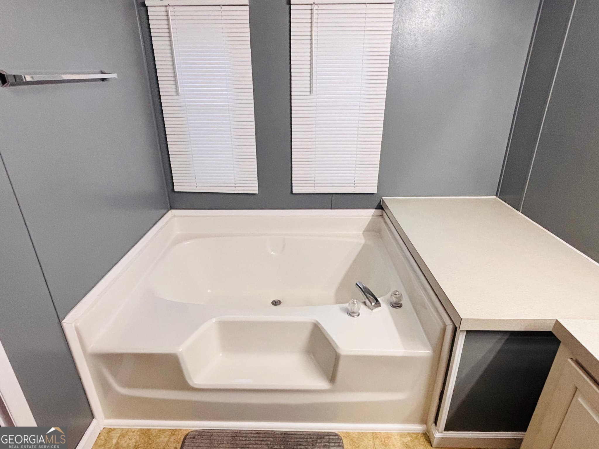 3 bedroom, 2 bathroom, 1,700 sq ft manufactured home,single family residence for sale at 323 S Grady Street, Portal, GA 30450 — photo 10