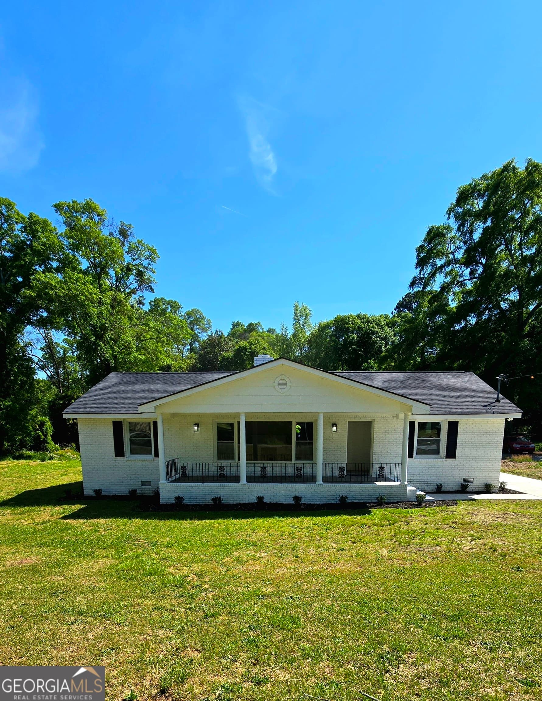 4 bedroom, 3 bathroom, 2,312 sq ft single family residence sold at 109 Bowers Street, Royston, GA 30662