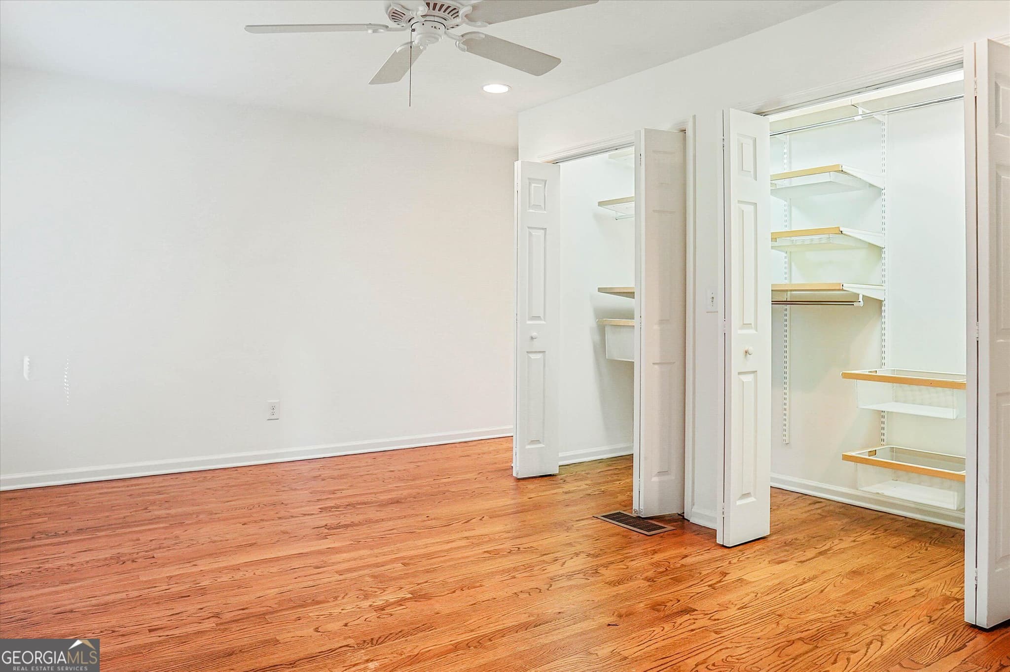 3 bedroom, 2 bathroom, 1,054 sq ft single family residence for sale at 1464 Hawthorne Avenue, Atlanta, GA 30309 — photo 6