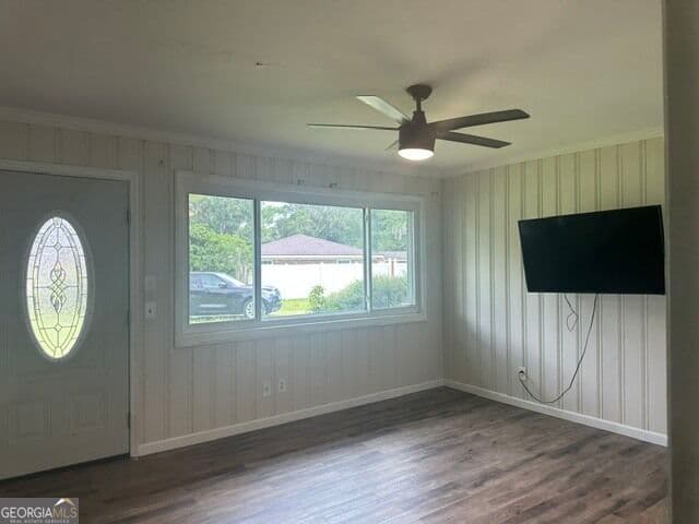 4 bedroom, 2 bathroom, 1,868 sq ft single family residence for sale at 156 Highland Park Circle, Brunswick, GA 31523 — photo 3