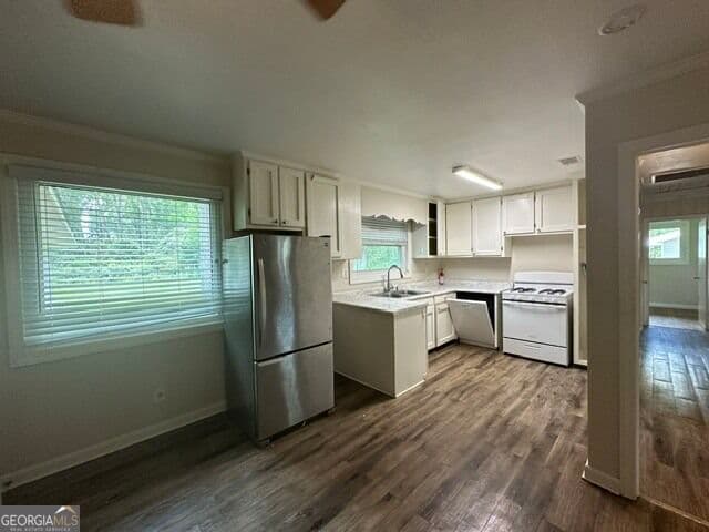 4 bedroom, 2 bathroom, 1,868 sq ft single family residence for sale at 156 Highland Park Circle, Brunswick, GA 31523 — photo 8