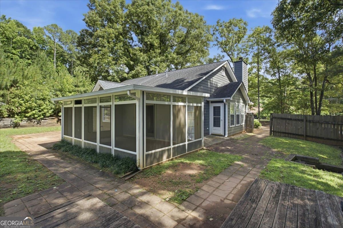 3 bedroom, 2 bathroom, 1,465 sq ft single family residence for sale at 75 Saratoga Way, Covington, GA 30016 — photo 8